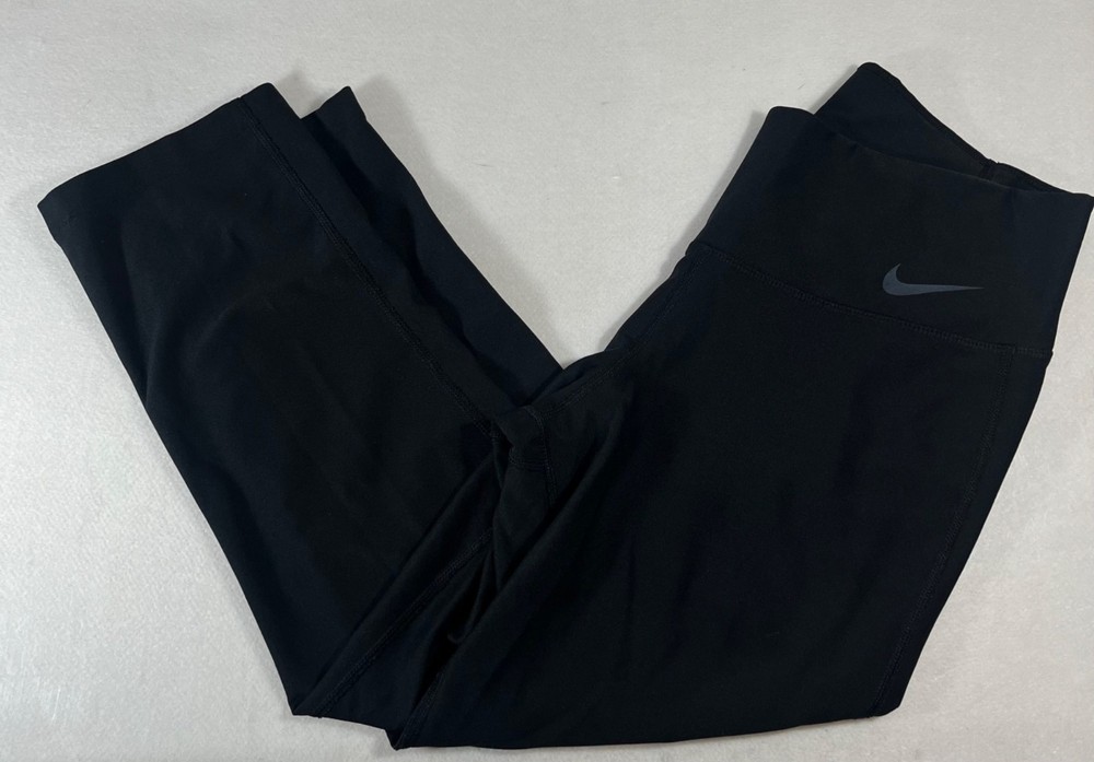 NIKE Capri Leggings Sz S Black Grey Logo Mid Rise Below Knee Drifit Athleticwear