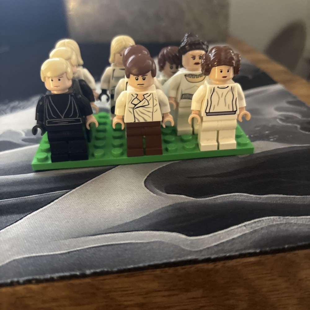 LEGO Star Wars Minifigures Lot Of 9 Of Luke,Leia And Han