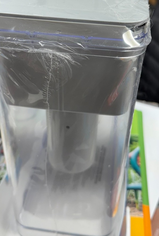 Brita Filtered Water Dispenser 18 Cup Extra PLEASE SEE DISCRIPTION.