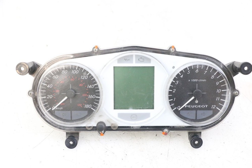SPEEDOMETER - PEUGEOT SATELIS 125 ( 2013 - 2018)