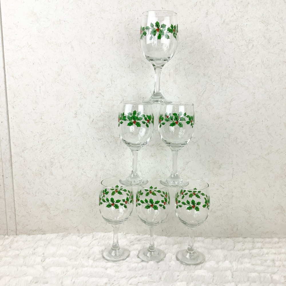Libbey 6-Piece Holly Berry Wine Glasses Set 11.5 Oz Christmas Holiday USA Made