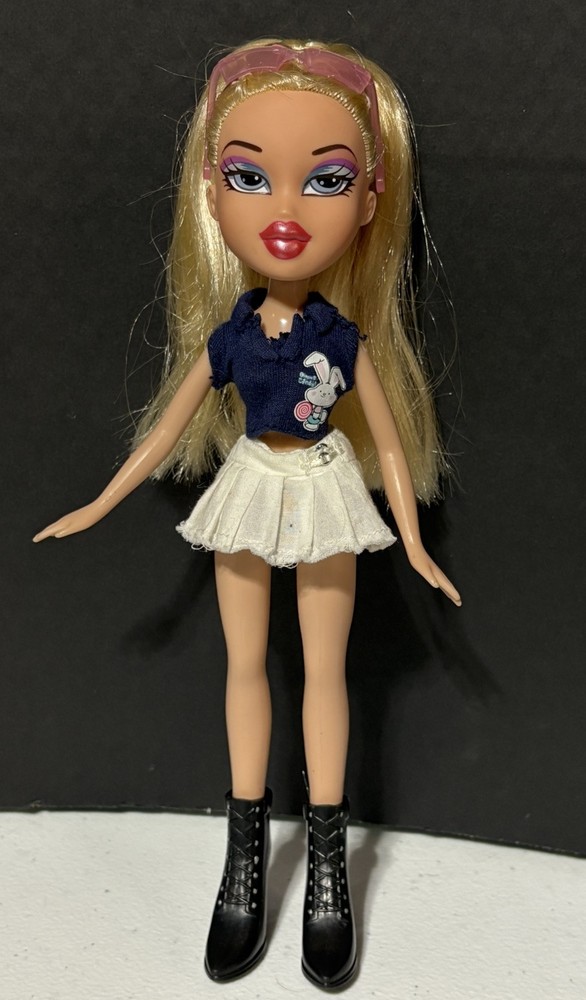 2004 Bratz Funk Out Cole Doll Limited Edition Collectible
