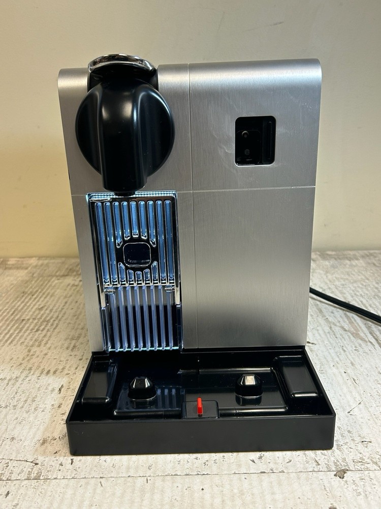 De'Longhi Nespresso EN750MB Lattissima Pro Original Espresso Machine -Incomplete