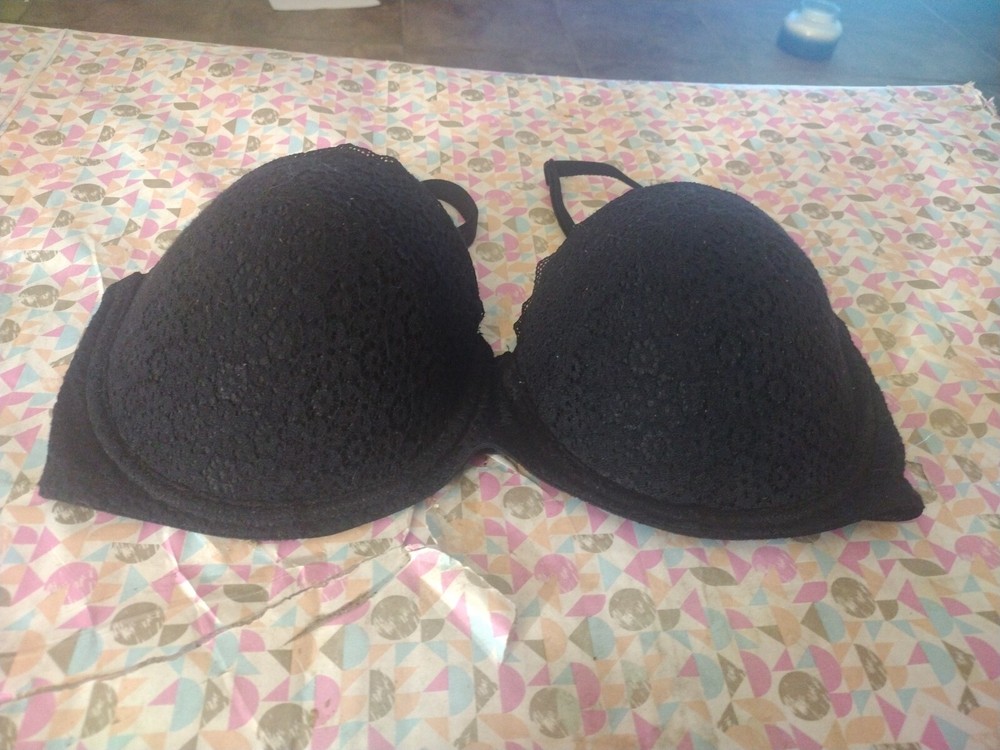 Women's Bra Black So Intimates Brand Size 36D Underwire.