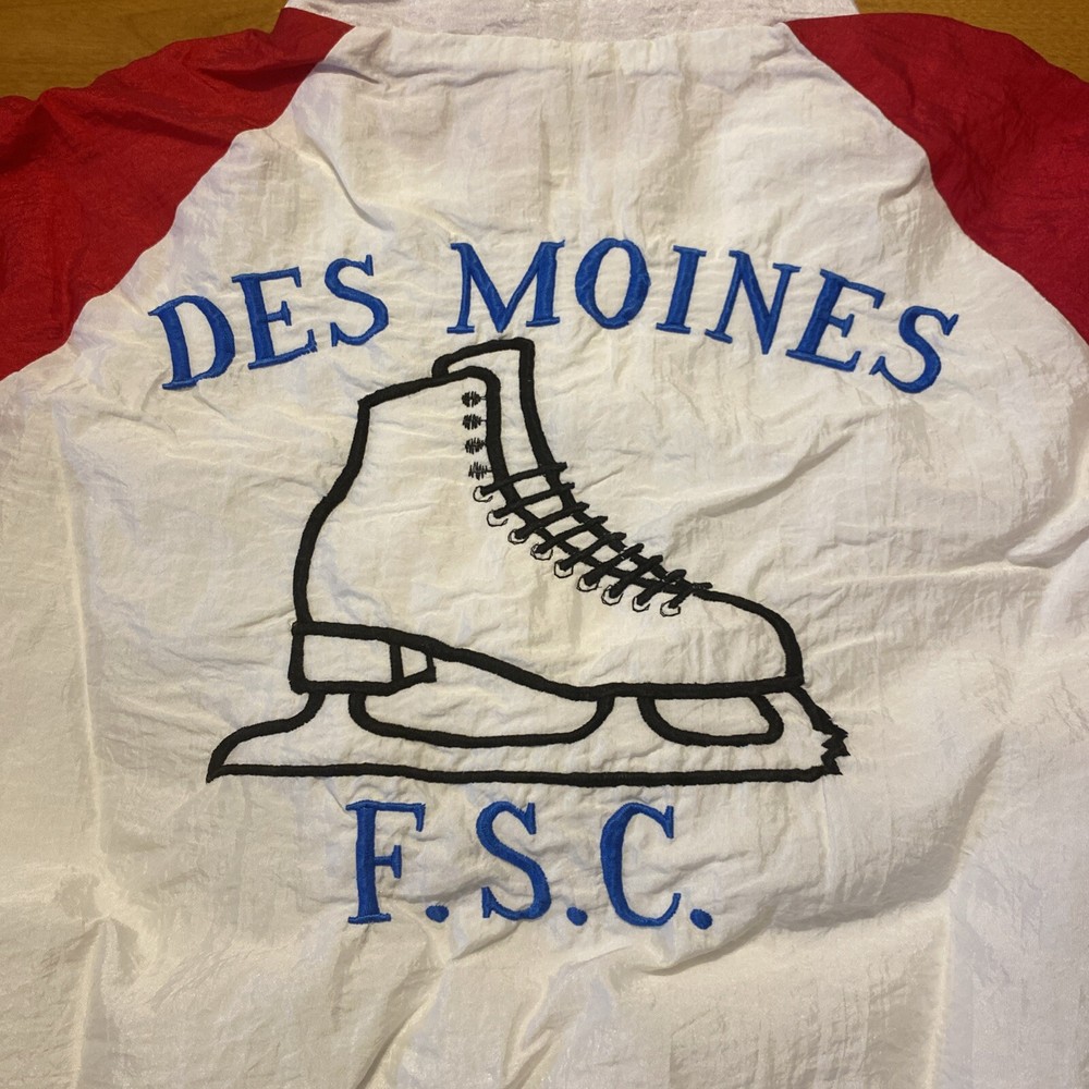 VTG Women’s Full Zip Windbreaker Des Moines Figure Skating Club Medium Wendy