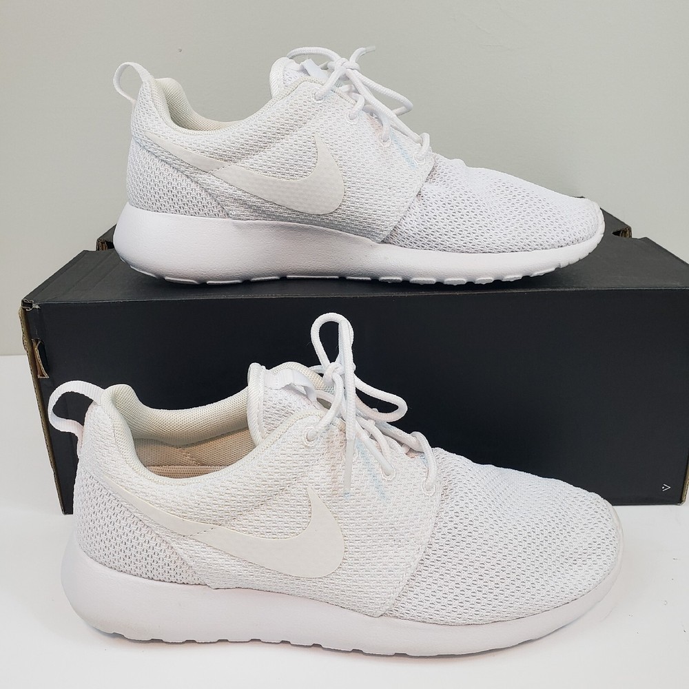 Nike Roshe One Men's White Running Sneakers Size 6 511881-112
