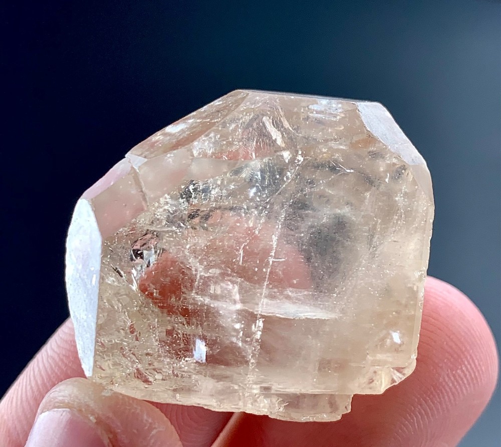 106 Carat Topaz crystal specimen from Pakistan