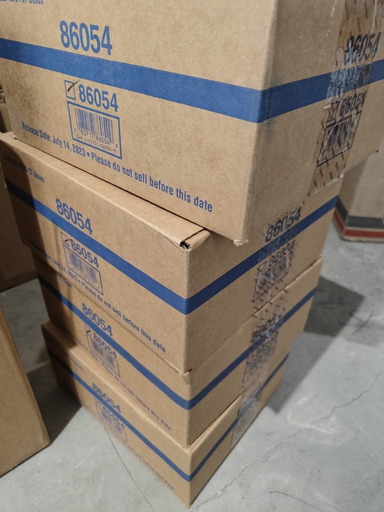 YuGiOh SEALED BOOSTER CASE Legend of Blue Eyes White Dragon 25th Anniversary LOB