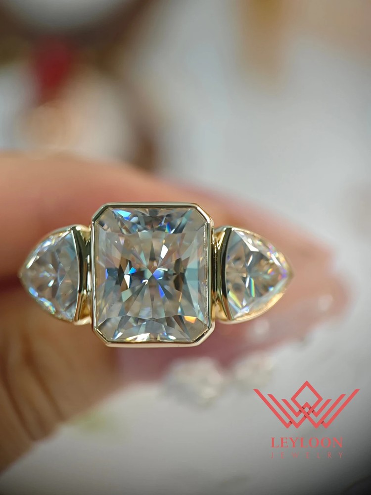 7ct Radiant Cut Three Stone Moissanite Ring in 18K Gold