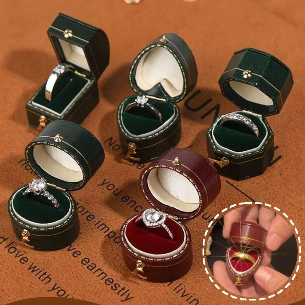 Engagement Ring Box Flannel Buckle Jewelry Case Vintage Leather Small Ring Box