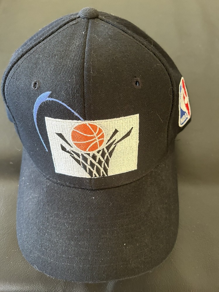 Cleveland Cavs vintage Starter Hat snapback. Nice!