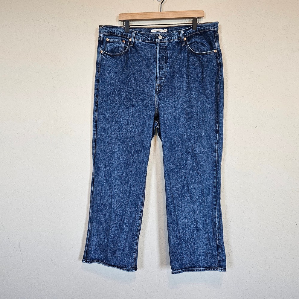 Levi's Premium Ribcage Straight Jeans Plus 20W Casual Everyday Essential Capsule