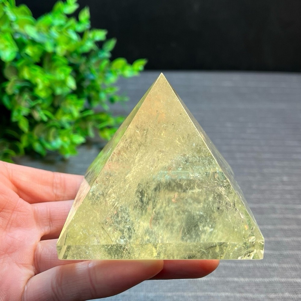 Natural Citrine Quartz Crystal Pyramid for Reiki Healing 310g