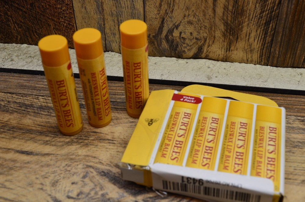 Burt's Bees Beewax & Ultra Conditioning Moisturizing Lip Balm 3 ct