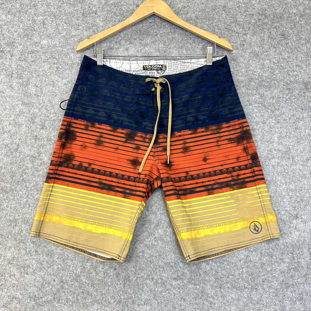 Volcom Lido Stripe Board Shorts Mens 32 Multi Color 4-Way Stretch Surf Swim