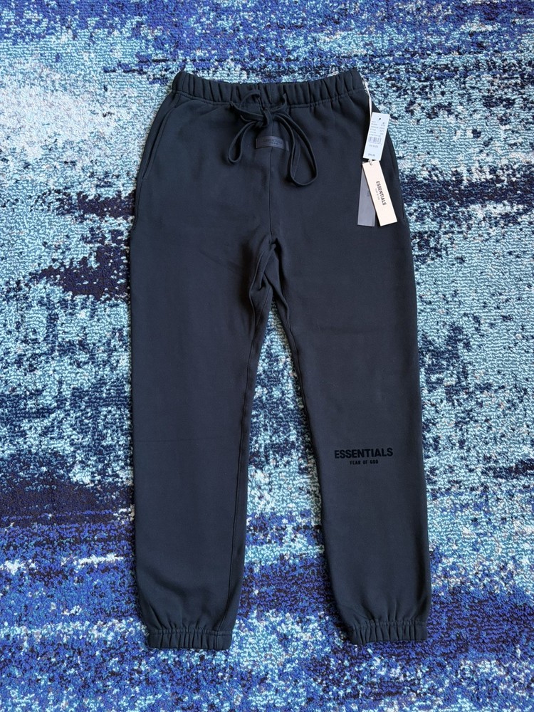Size XS - Fear Of God Essentials Stretch Limo Sweatpants SS22