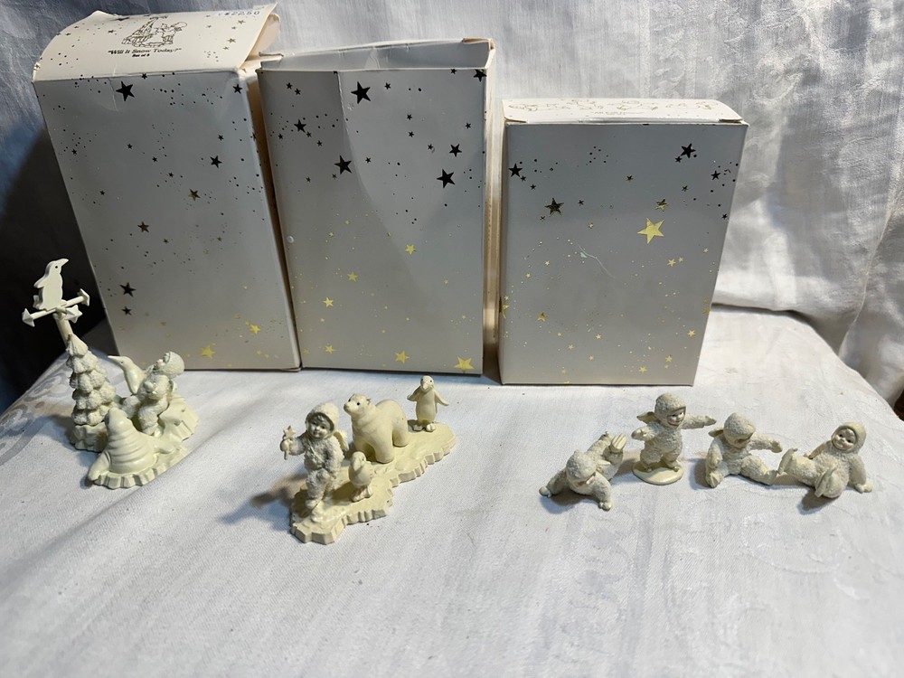 Lot of 3 boxed sets by Department 56 Snowbabies Miniatures.