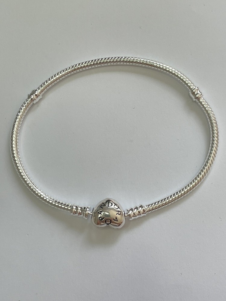 Pandora silver 925 ALE  heart clasp moments snake charm bracelet 19 cm