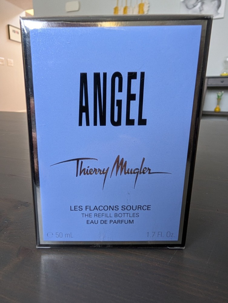 Thierry Mugler Angel Eau de Parfum Spray 1.7 fl oz Regular Size