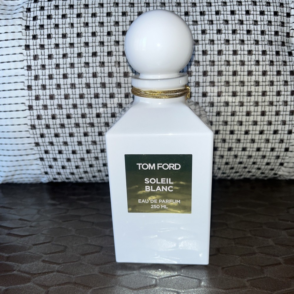 Tom Ford Soleil Blanc Eau De Parfum  250ml, 8.4 fl oz AUTHENTIC