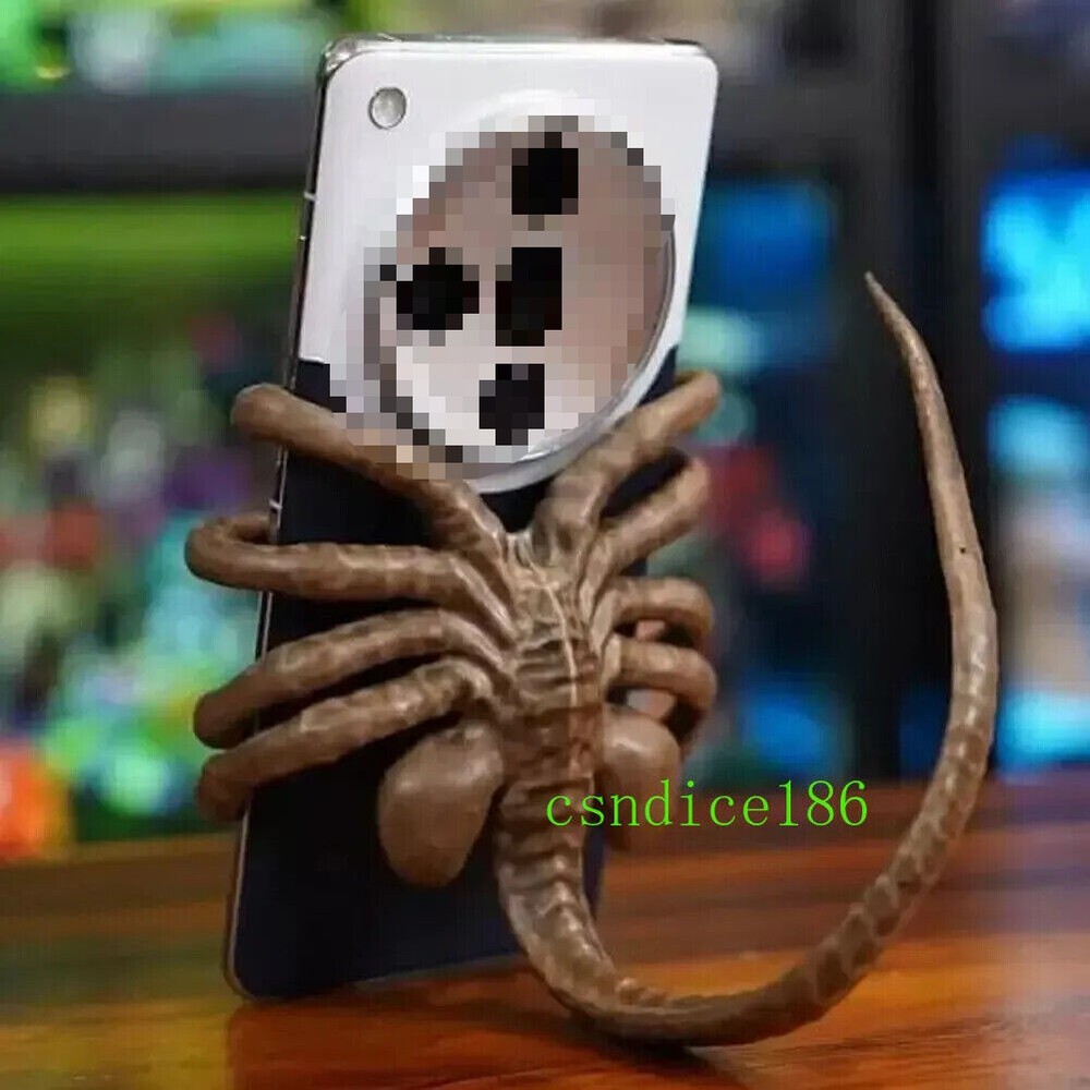 Alien Romulus Facehugger Cell Phone Holder for Stylish Mobile Support