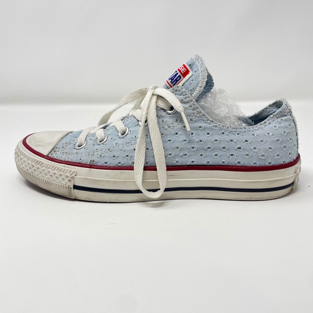 Converse Chuck Taylor All Star Low Top Light Blue Eyelet Lace Sneakers Women's 6