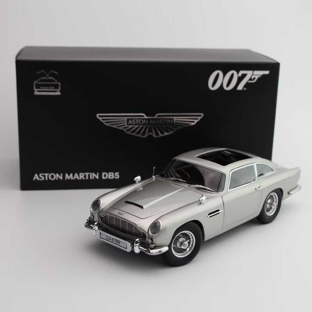 Xiaoguang 1/18 Aston Martin DB5 007 Edition James Bond Car Alloy Model