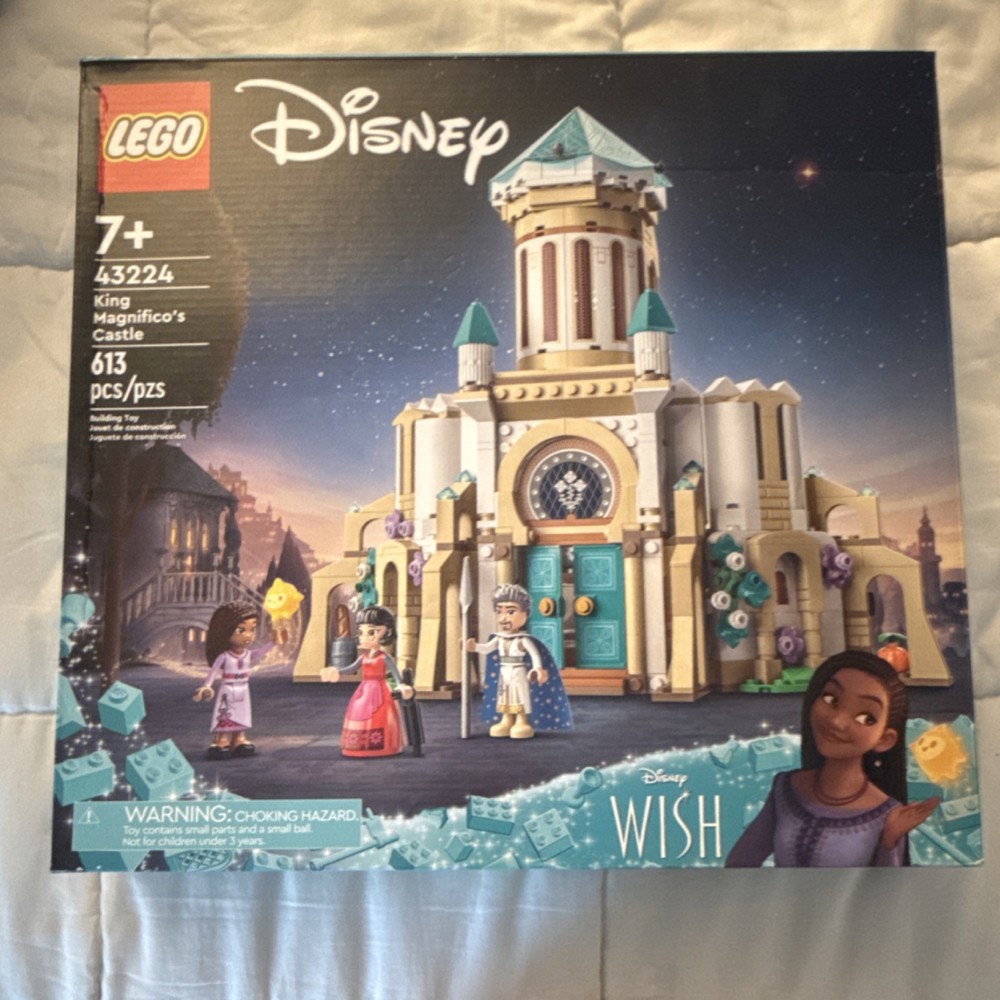 LEGO Disney King Magnifico's Castle 43224, 613 Pieces, Ages 7+, Complete Set