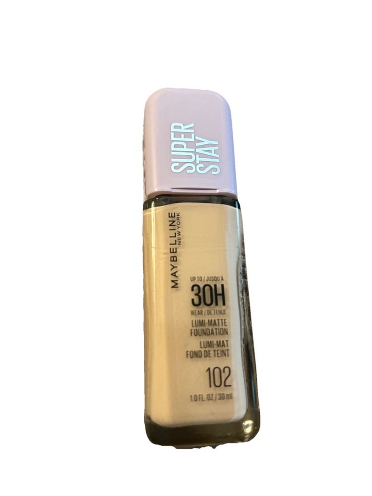 Maybelline Super Stay Lumi-Matte Foundation 35ml Shade 102 Lightweight Matte Finish