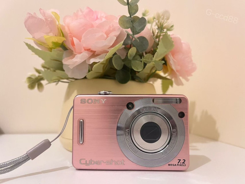 Sony Cyber-shot DSC-W55 7.2MP 3x Zoom Digital Camera in Pink
