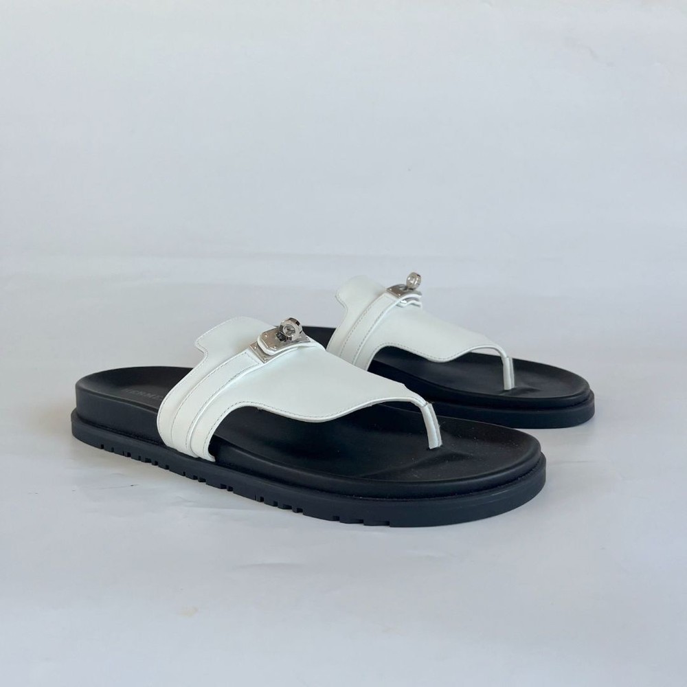 Hermès Empire leather sandals size 40 in beige