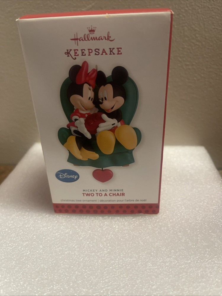 2013 Hallmark Keepsake Mickey & Minnie Disney Two to a Chair Ornament