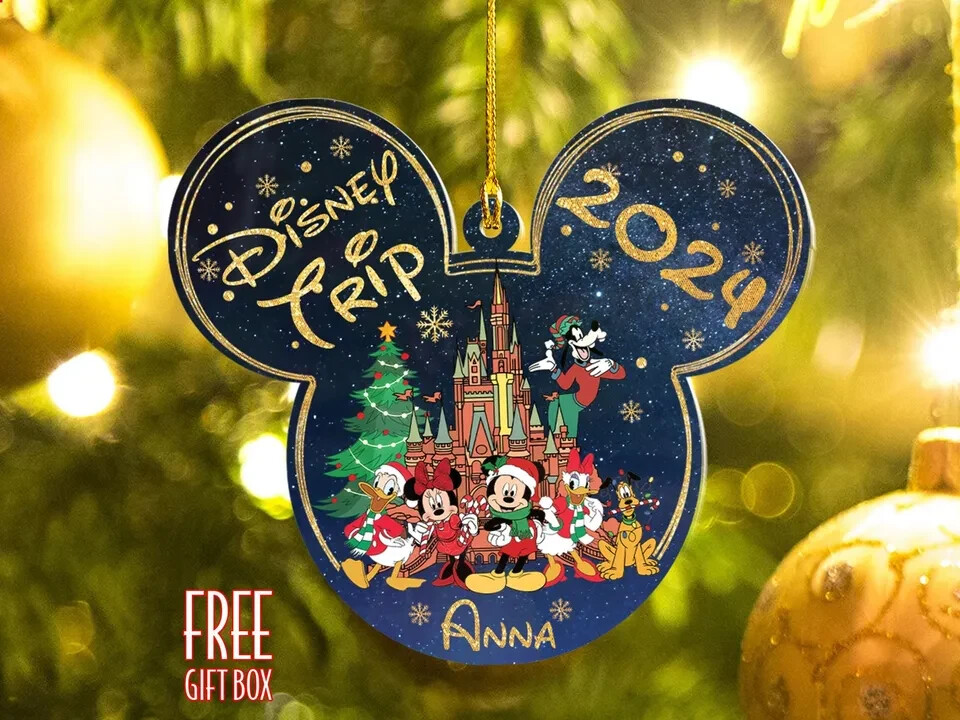 Personalized Disney Family Christmas Ornament, Mickey And Family Christmas Gift