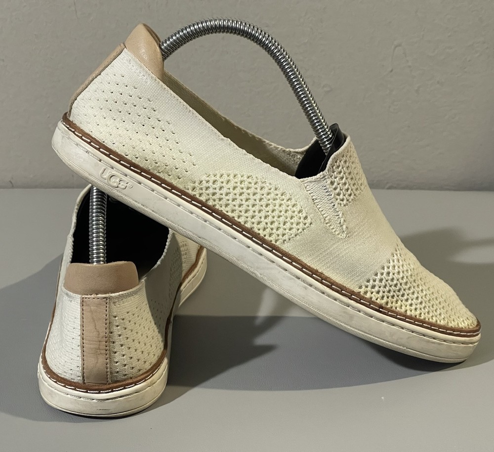 UGG Sammy White Ivory Tan Knit Slip-On Sneakers Size 9 Comfy & Stylish