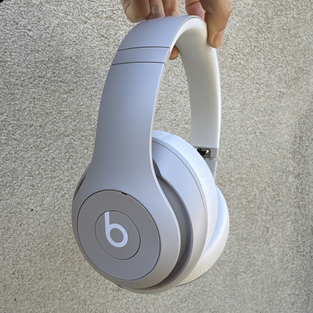Beats by Dr. Dre Studio Pro Wireless Bluetooth Headphones