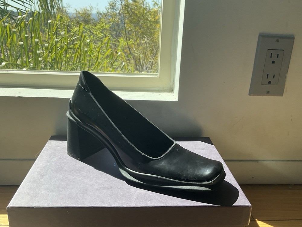 PRADA Leather Heel Shoes EU 37 Authentic Luxury