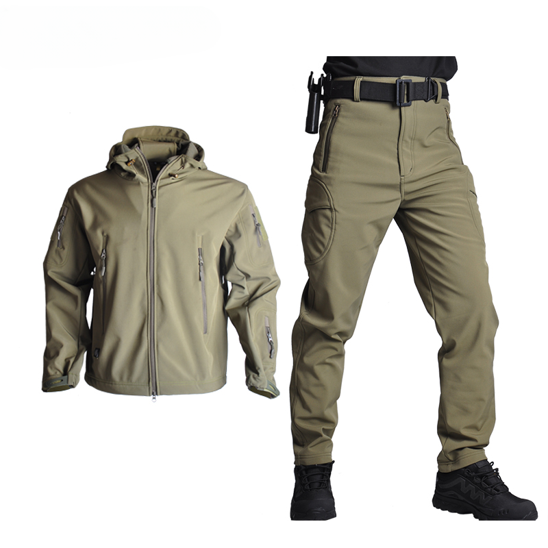 Jackets Men Soft Shell Hiking Jacket Sets Army Waterproof Camo Hunting Clothes