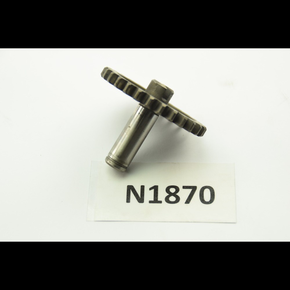 1994 Triumph Tiger 900 T Gear Pinion Gearbox N1870