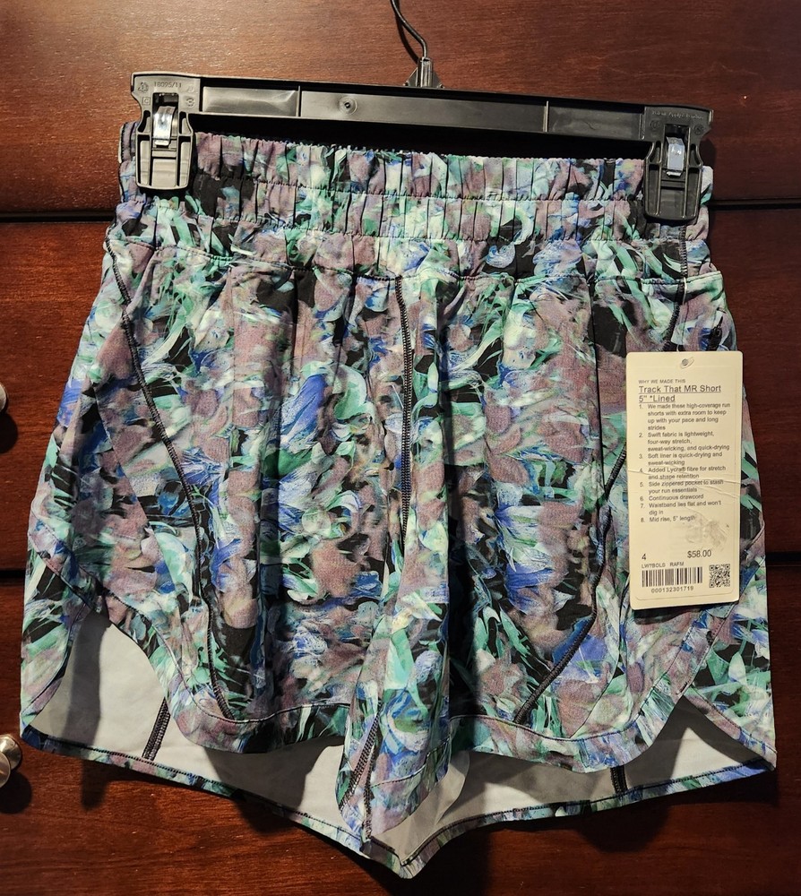 Lulmon Track That MR 5 Lined Shorts Size 4 Rapid Flourish Multi Excellent Used Condition