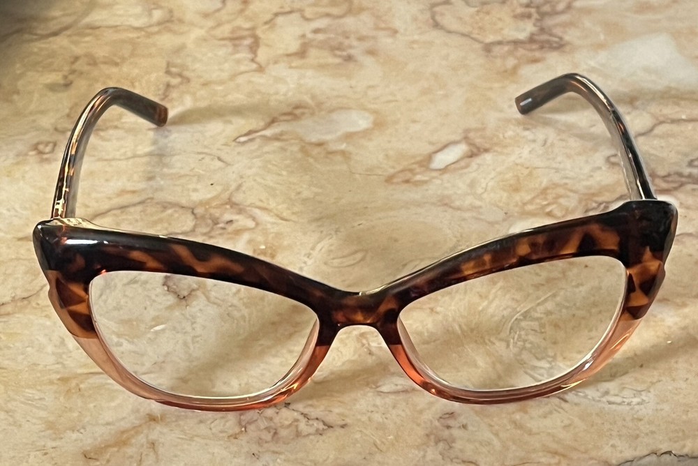 Kate Spade Alva 1.50 Cat-Eye Reading Glasses Retired Sold Out Frame