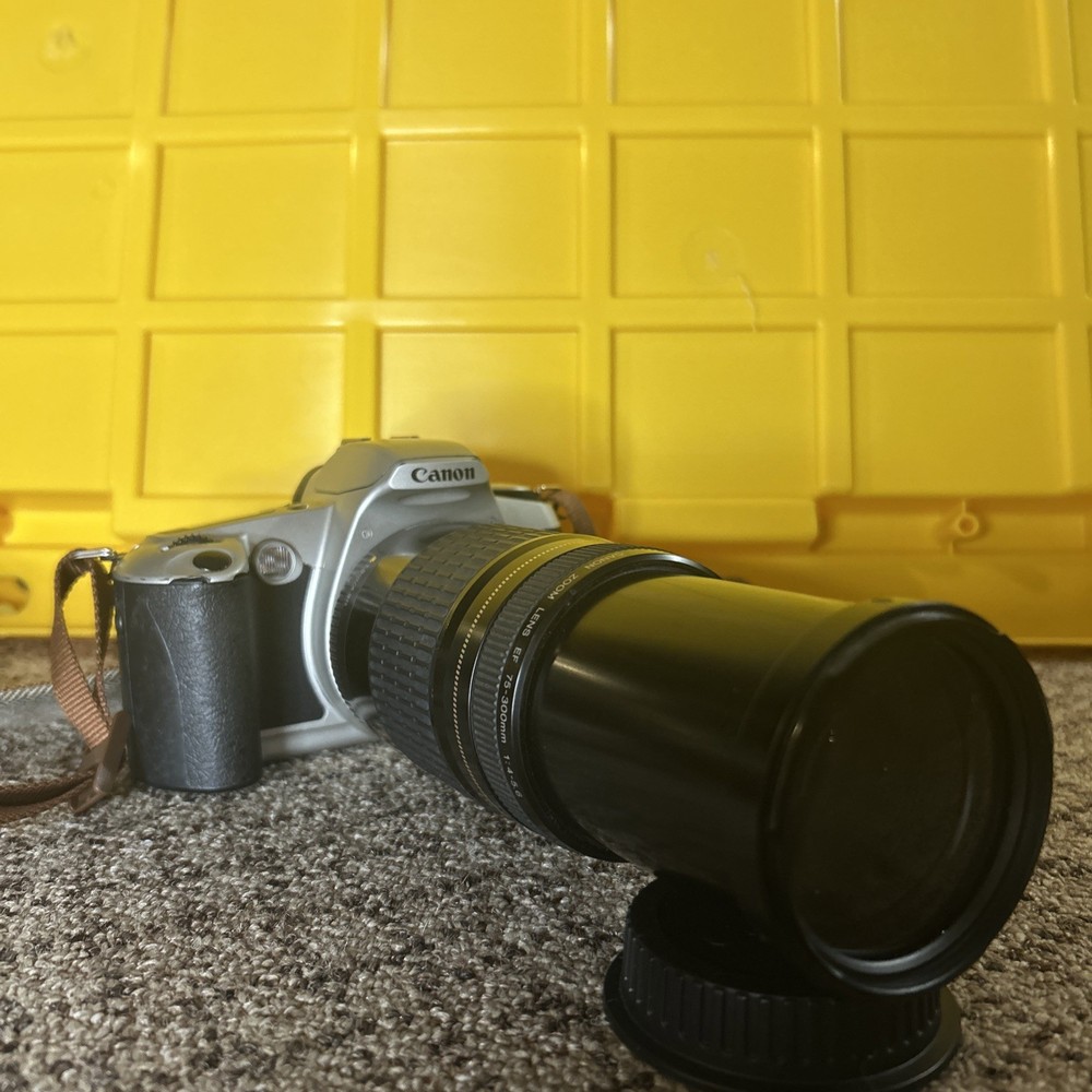 Canon EOS Rebel G Camera with 75-300mm Ultrasonic Zoom Lens