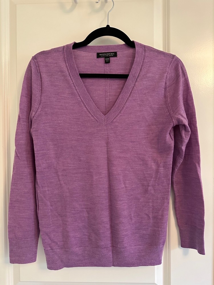 Banana Republic XXS purple extra fine merino wool sweater vintage  
