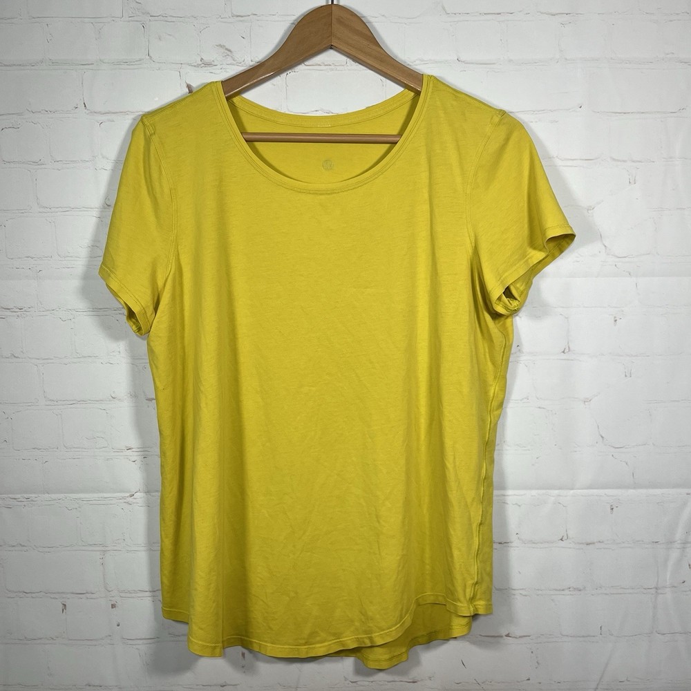 Lululemon Athletic Shirt Womens Size Large Yellow Short Sleeve Round Neck