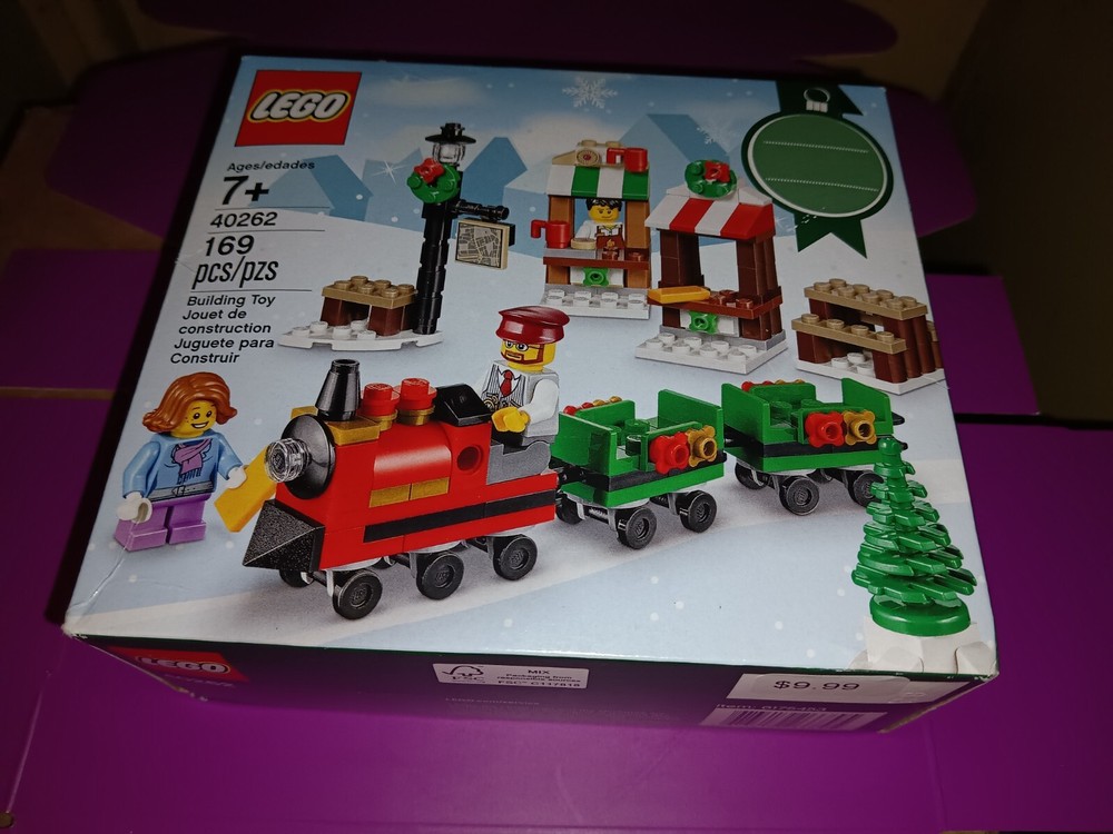LEGO Christmas Train Ride Set 40262 Retired Brand New-image