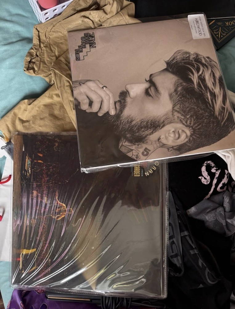Zayn Singed Vinyl + Niall Horan Live Vinyl