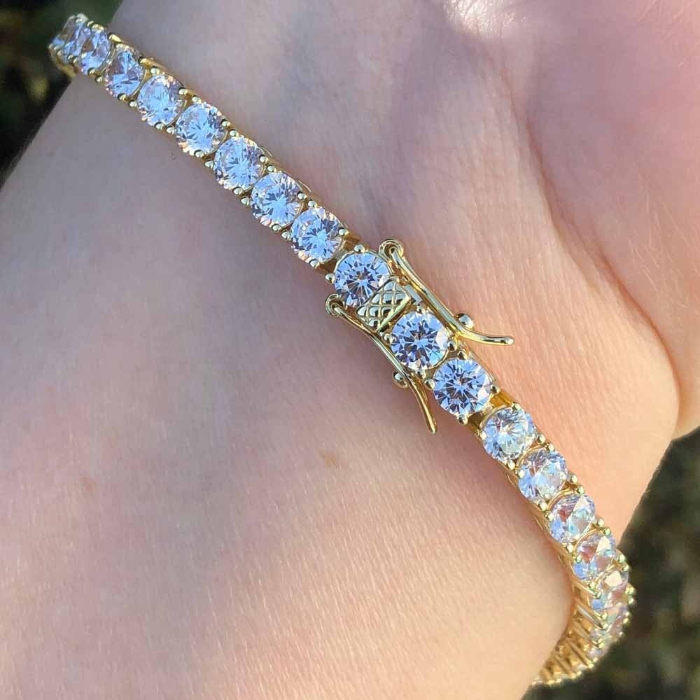 10CTW Round Cut Moissanite Tennis Bracelet For Women's in 14k Yellow Gold Plated
