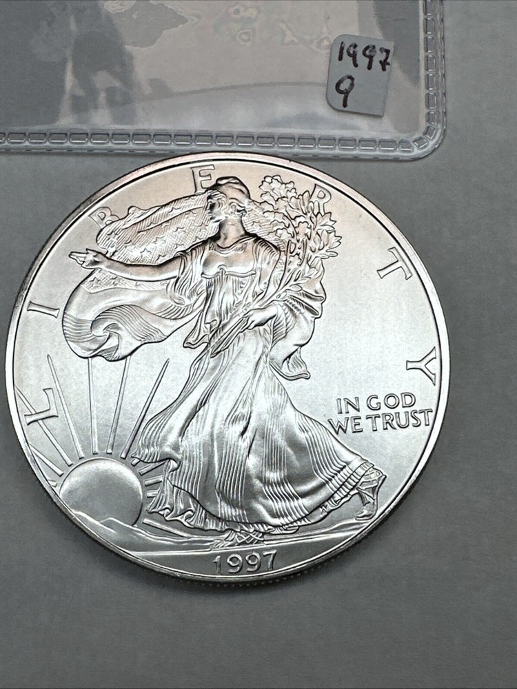 1997 Silver American Eagle. 1oz 0.999 Fine Silver. BU / Uncirculated Better Date