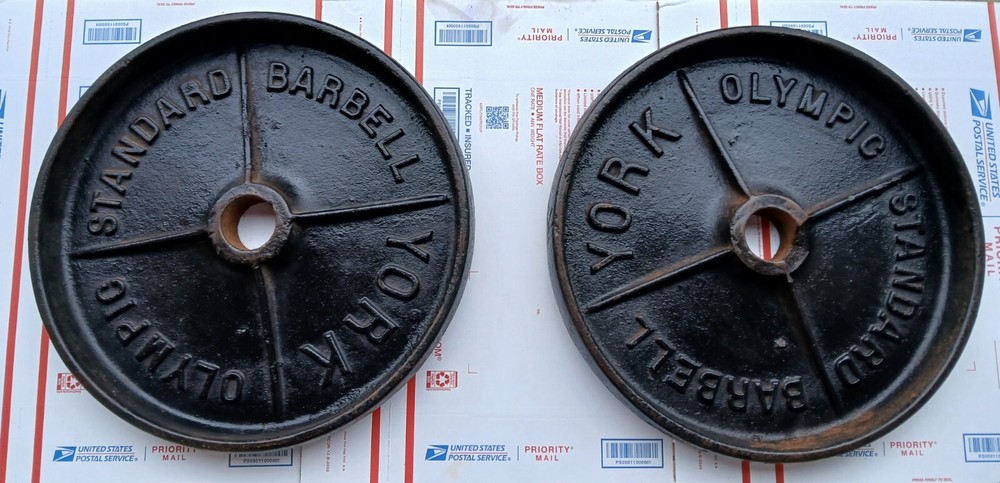 VINTAGE PAIR YORK DEEP DISH OLYMPIC 45 LB WEIGHT PLATES *ONE HAS A CHIPPED HUB*