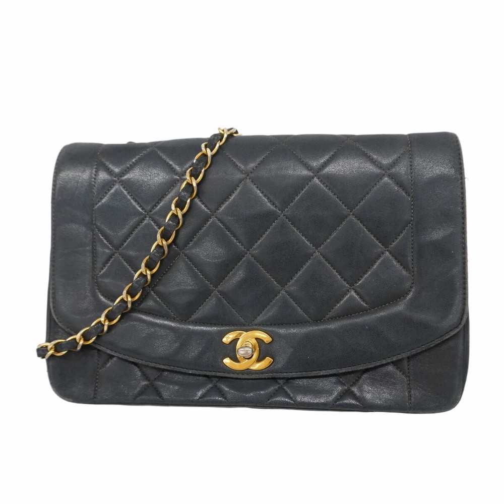 Chanel Diana Lambskin Shoulder Bag with Chain Strap 334593