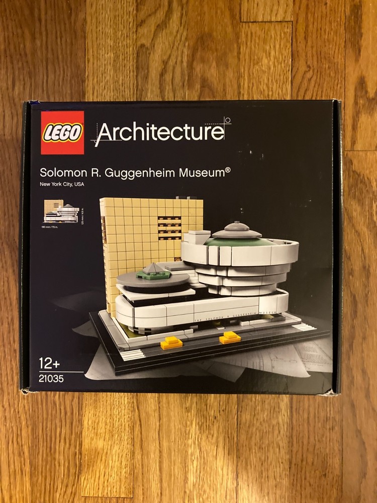 LEGO ARCHITECTURE: Solomon R. Guggenheim Museum (21035)